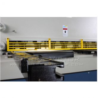 BAILEIGH Heavy Duty Metal Cutting Shear SH-5203-HD-NC